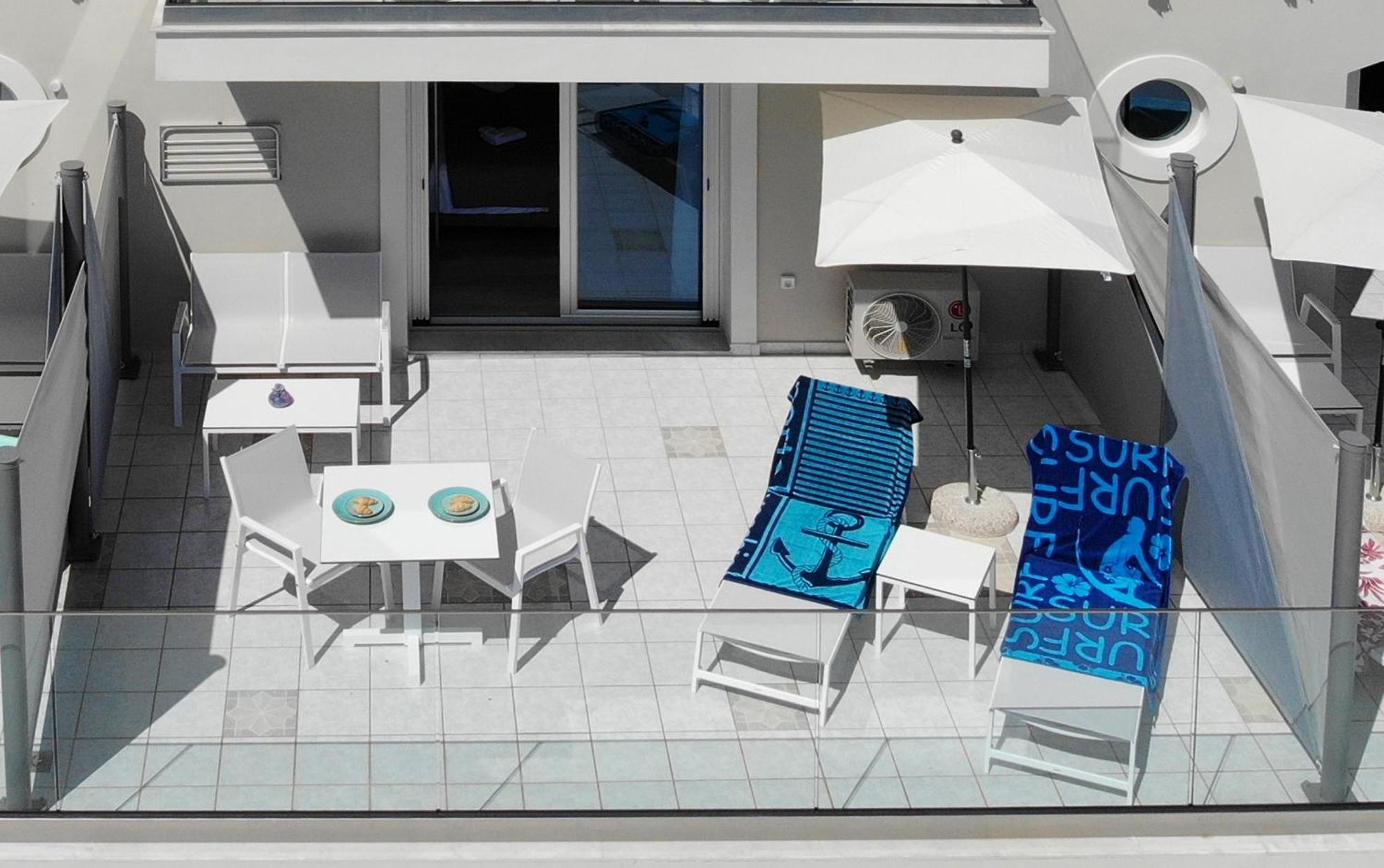 Sunrise Bay Apts Agia Efimia Pokoj fotografie