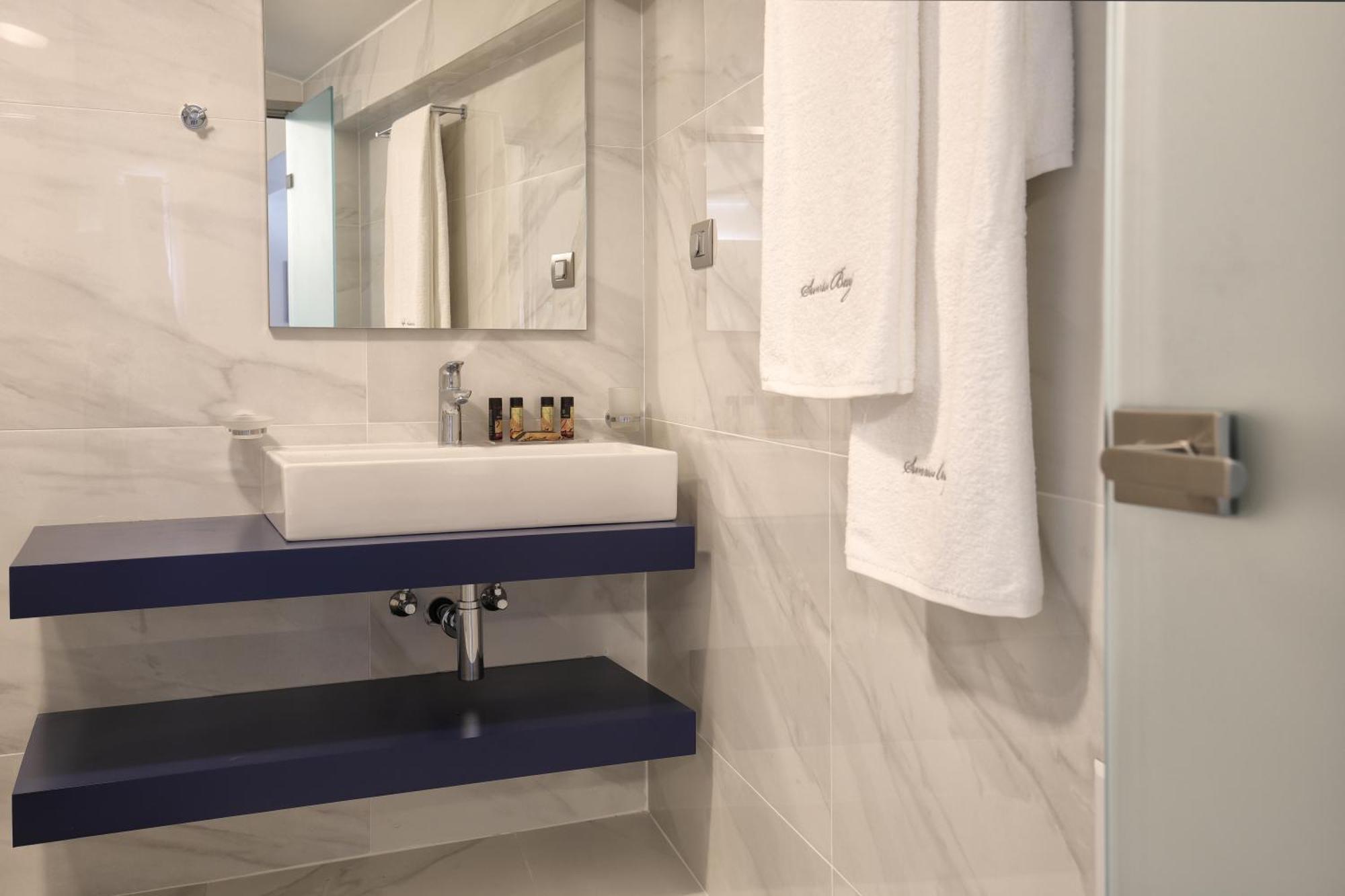 Sunrise Bay Apts Agia Efimia Pokoj fotografie