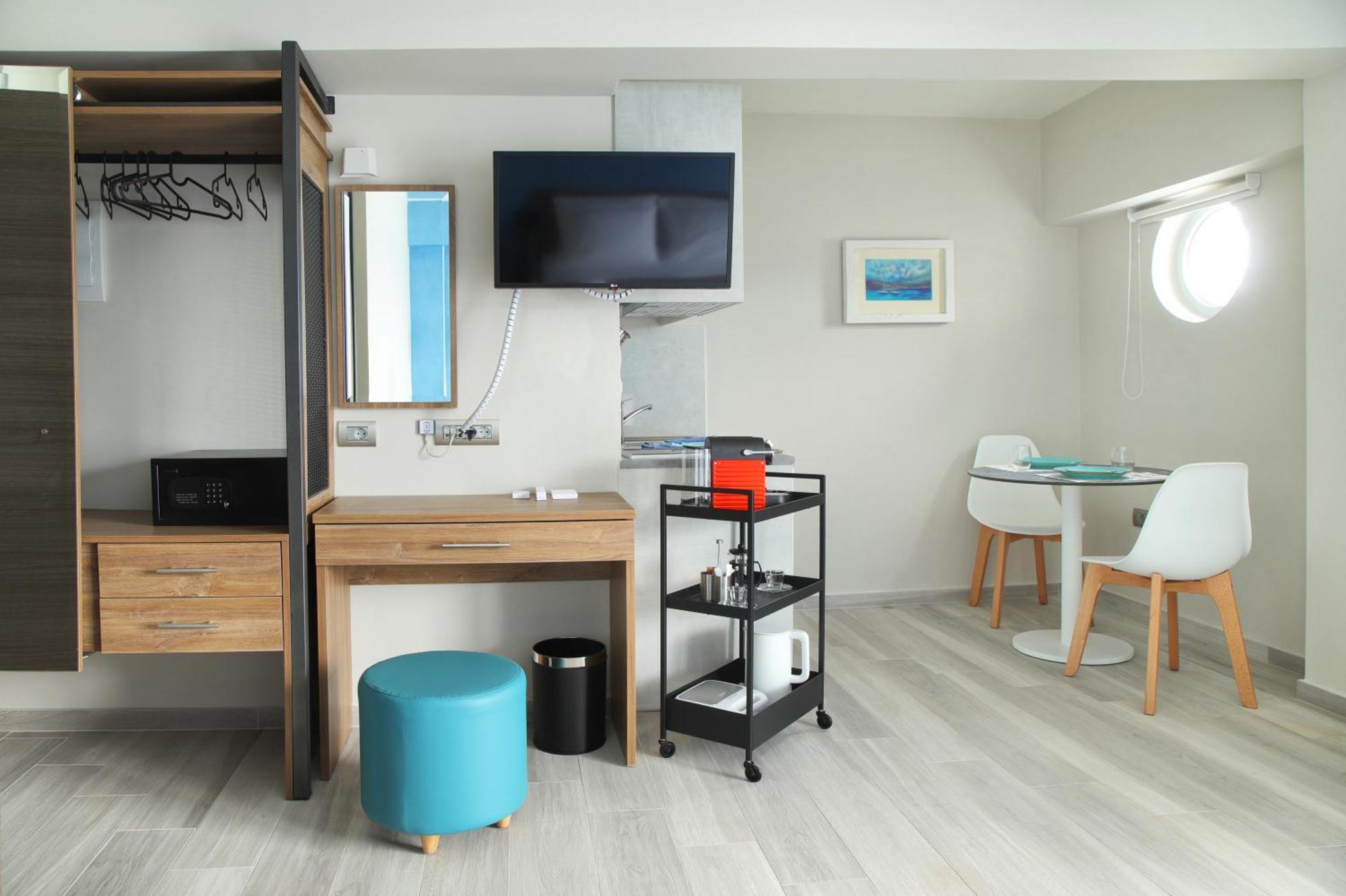 Sunrise Bay Apts Agia Efimia Pokoj fotografie